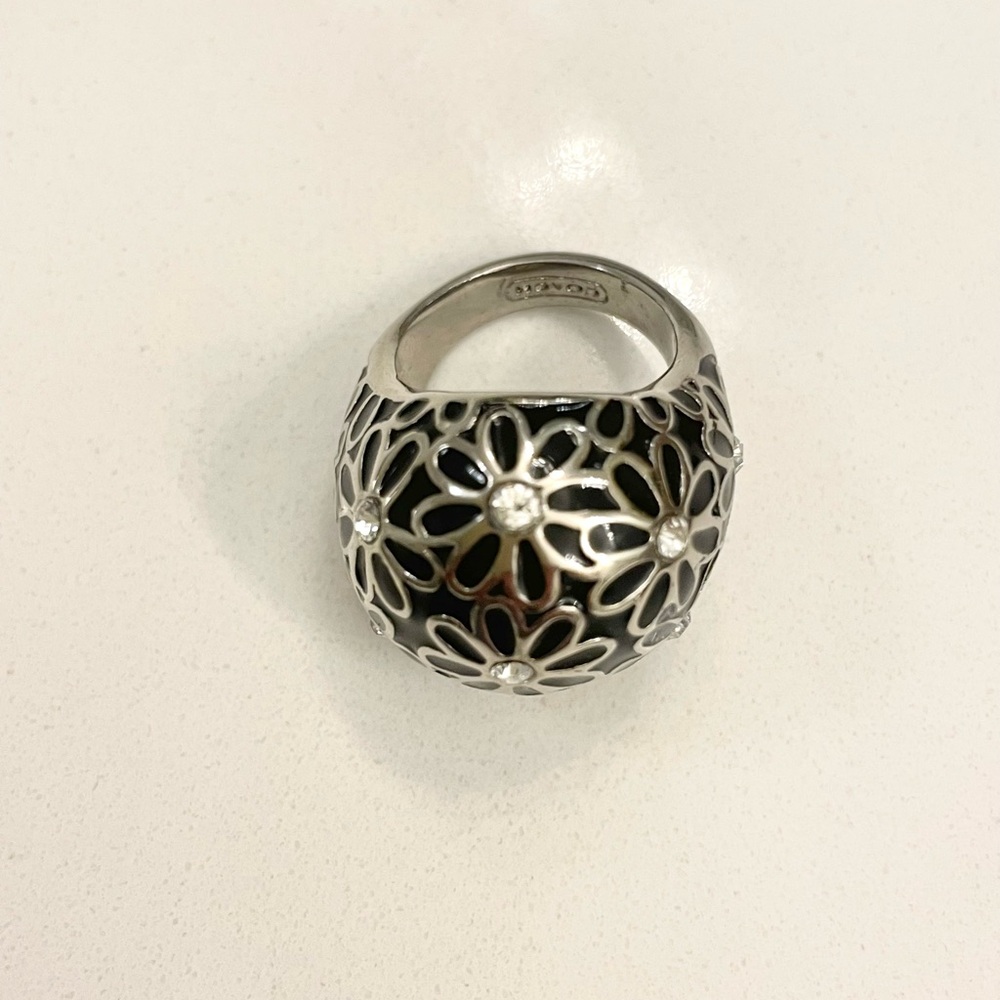 Authentic Vintage Coach ring - Floral design